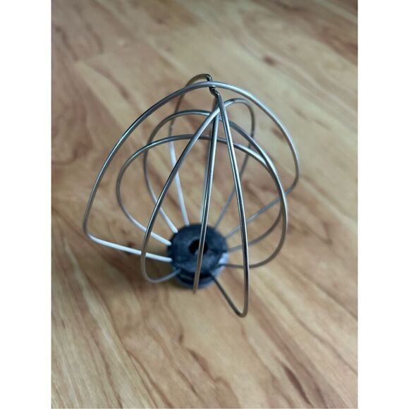Kitchenaid whisk 5.5 quarts - Picture 1 of 2